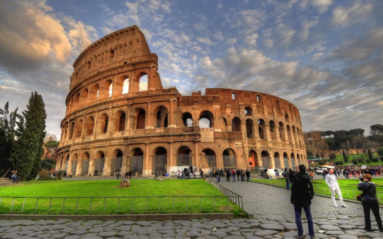 Leoni Di Giada - Close To Station Bed and breakfast Roma