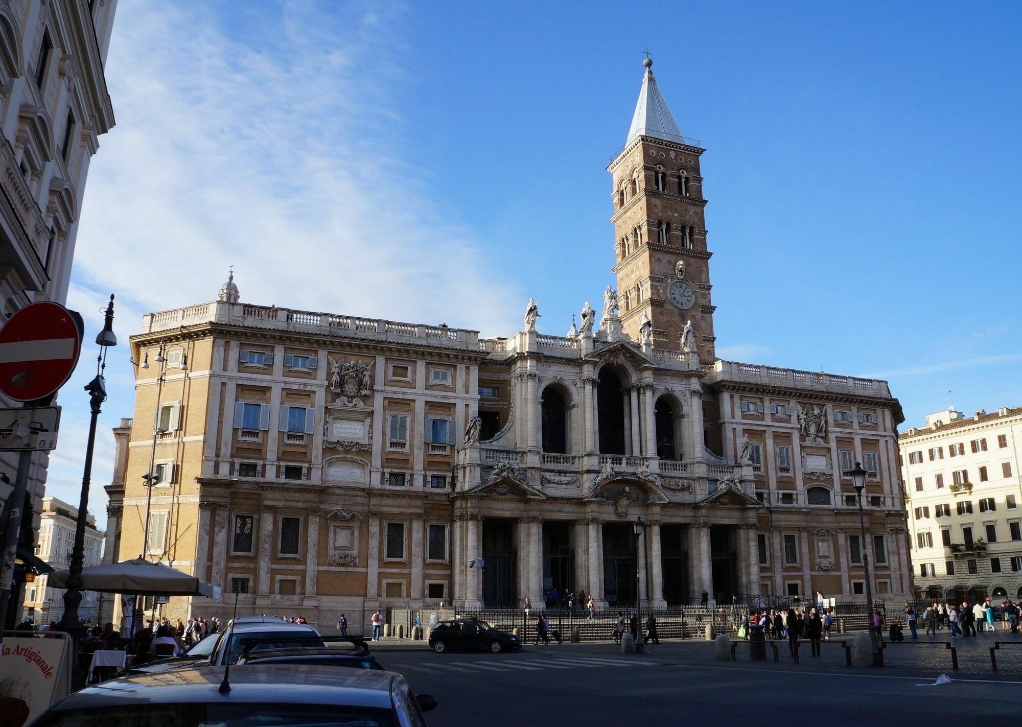 Bed and breakfast Leoni Di Giada - Close To Station Roma